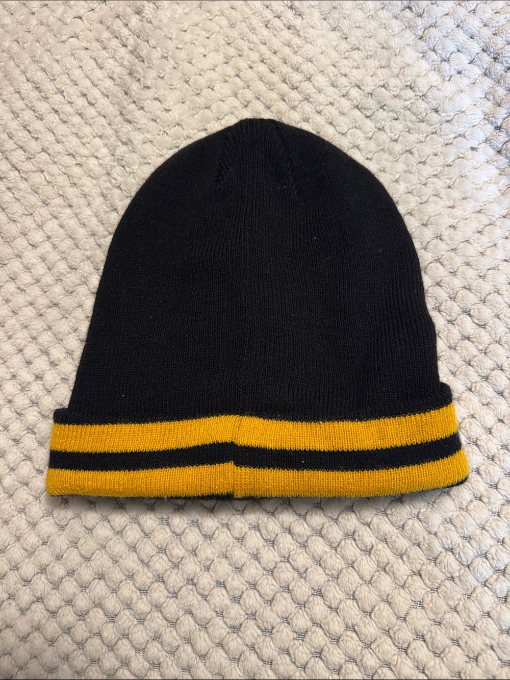 Boston Bruins Knit Beanie - Black & Gold - Picture 2 of 4